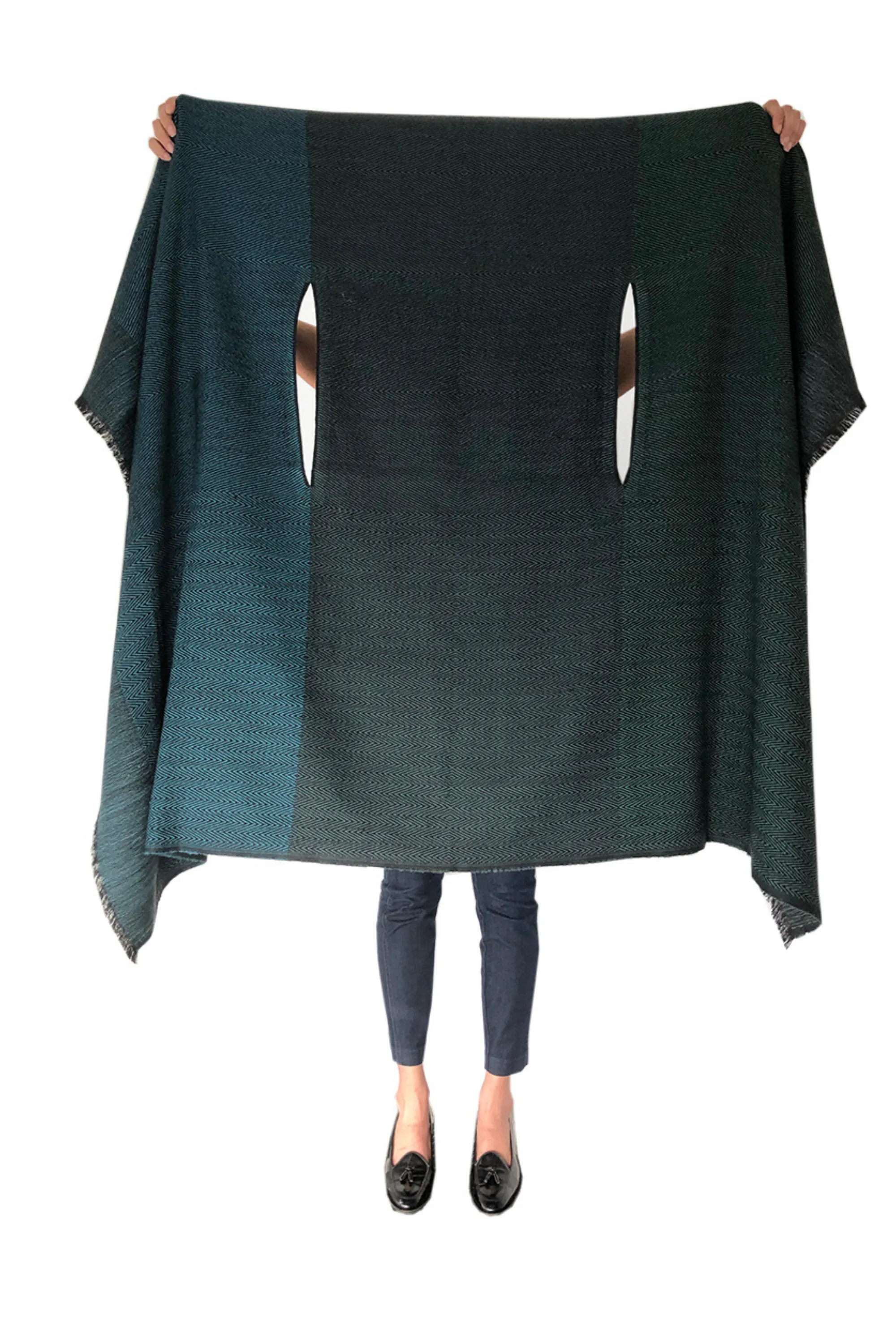 PETITE Daria Cape Zanskar