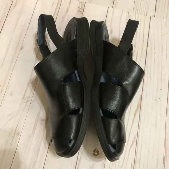 Robert Wayne Leather Fisherman Closed Toe Padded Insoles Slingback Sandals 10