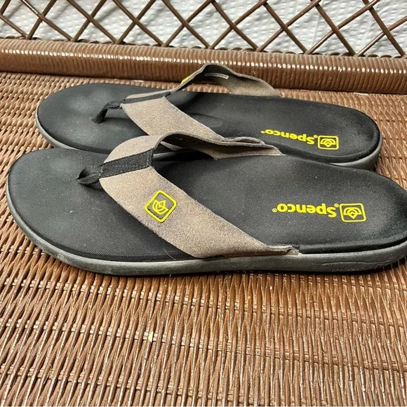 Spenco Yumi Men's Orthotic Flip Flops Size M13
