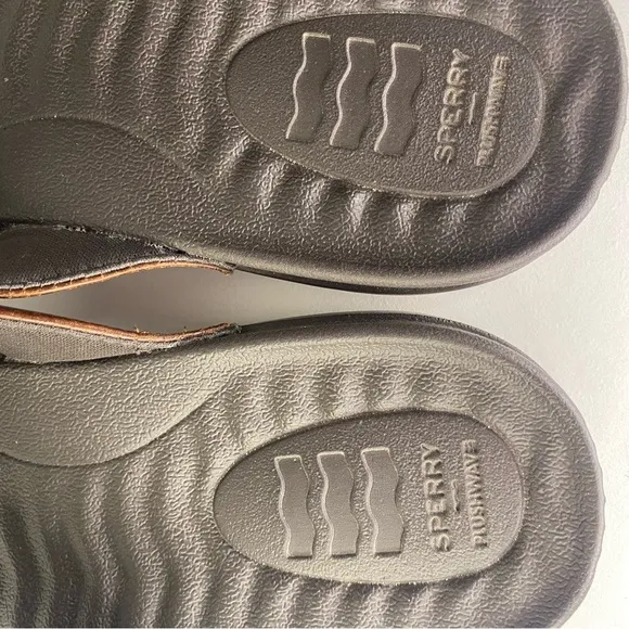 Sperry Men's Brown Leather Plushwave Flip Flops Size 9