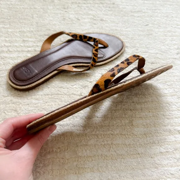 UGG Allaria leopard print flip flops