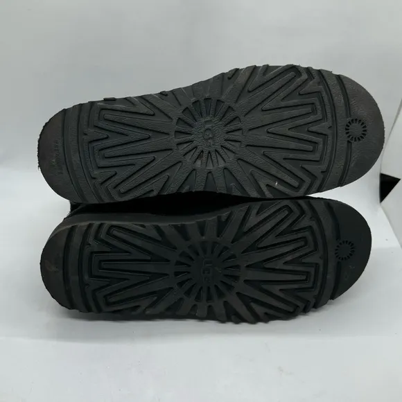 Ugg Katalina II 1017295K Boots, Little Girls Size 3 Black