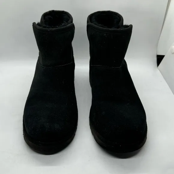 Ugg Katalina II 1017295K Boots, Little Girls Size 3 Black