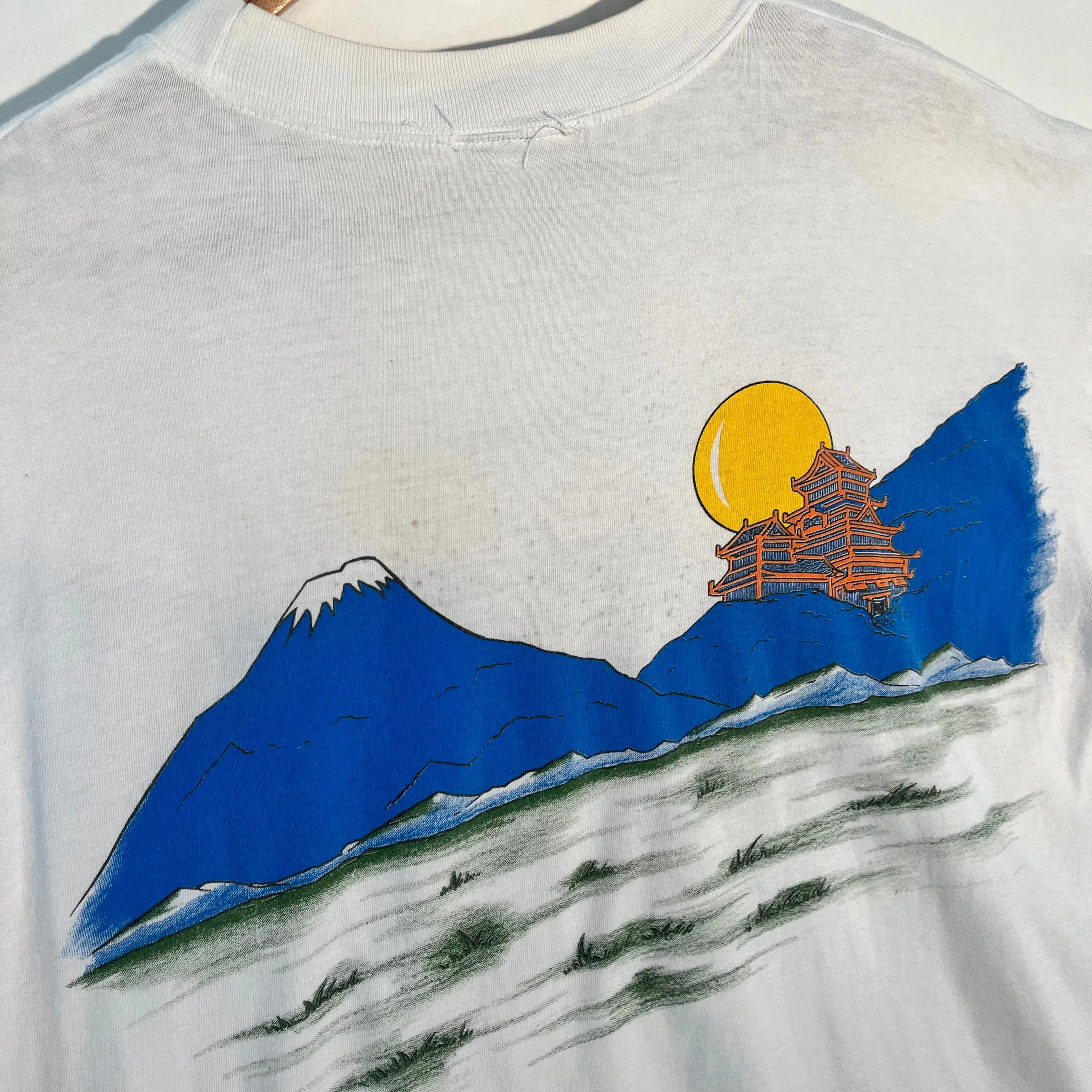 VTG '93 American Characters Samurai Taz Graphic Tee - White