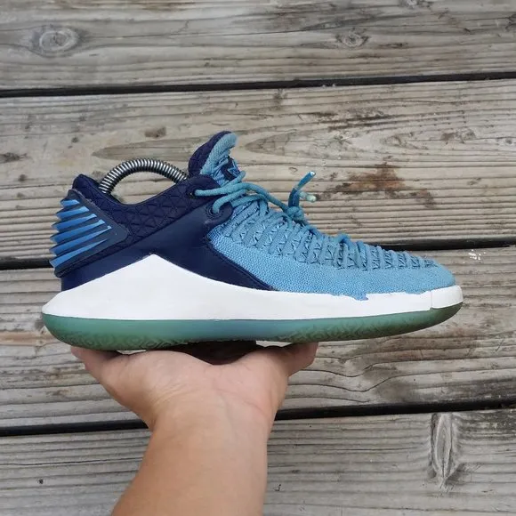Women Size 6 / Size 4.5 Youth Nike Air Jordan 32 Low Win Like 82 Basketball Shoe