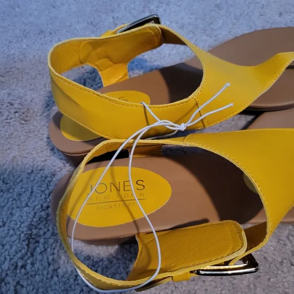 Yellow Jones New York Thong Sandals